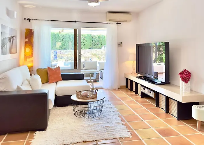 Apto Fully Equiped Con Piscina Y Gratis Parking Appartement Altea